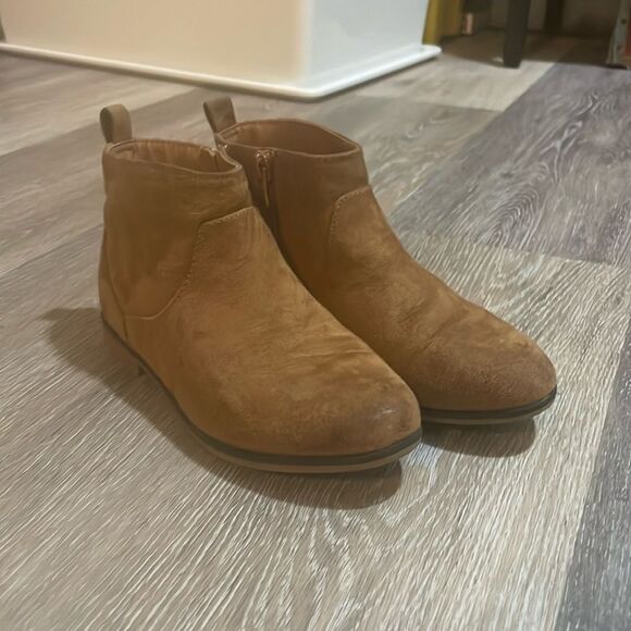3 for $20 - Cat & Jack Toddler Booties - Picture 1 of 8